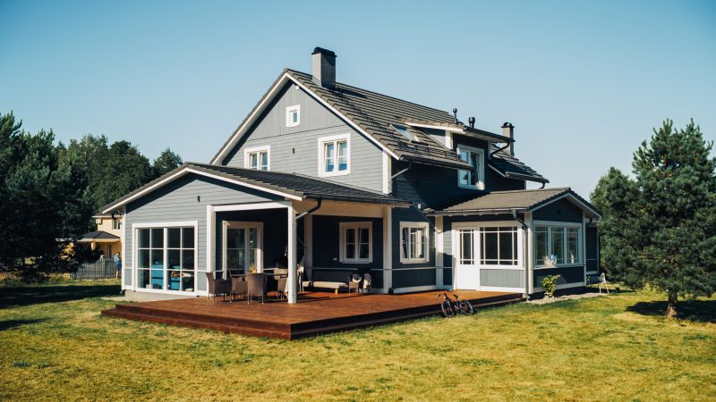 House Trim Installation in Overland Park, KS
